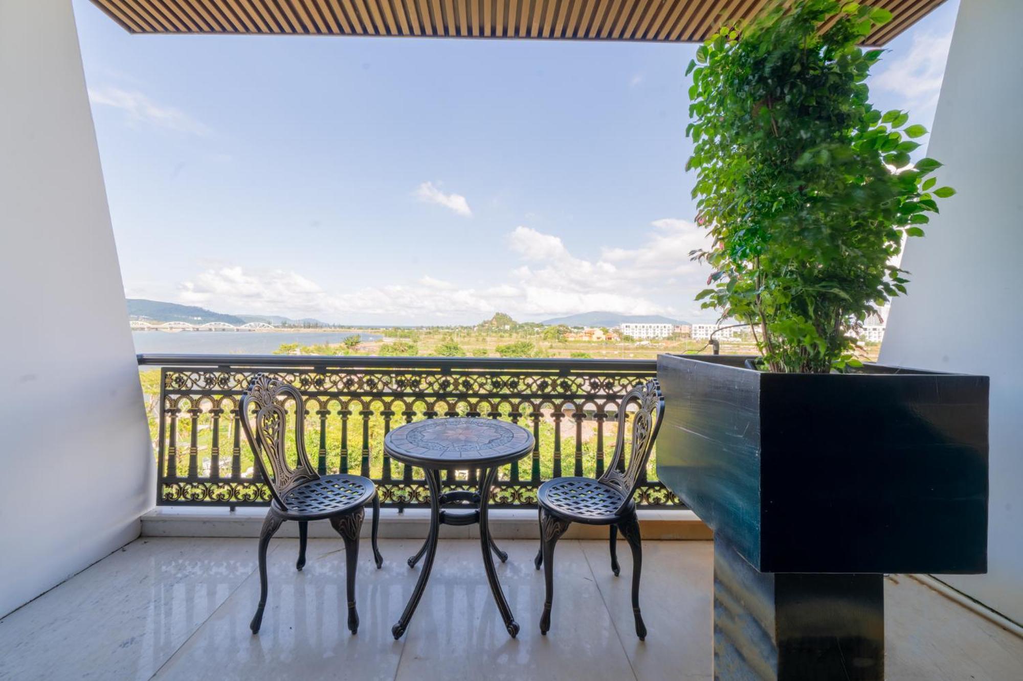 Cami Riverside Resort Da Nang Luaran gambar