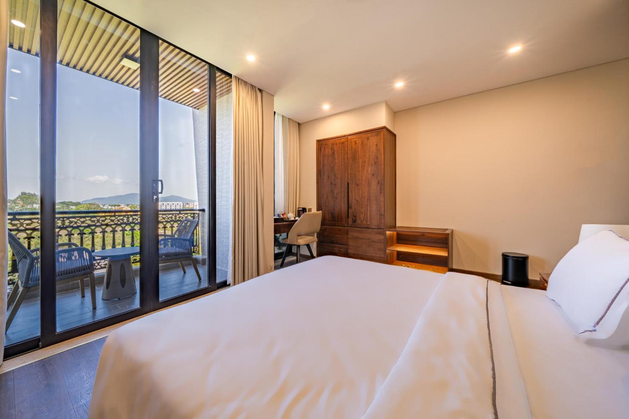 Cami Riverside Resort Da Nang Luaran gambar